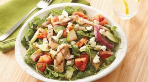 Chicken, Cheese, And Veggies Salad low carb lunch ideas